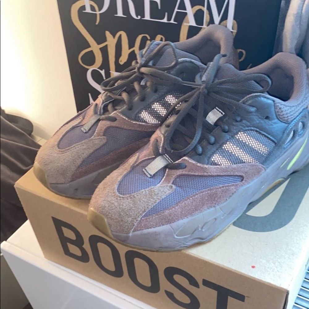 Yeezy 500